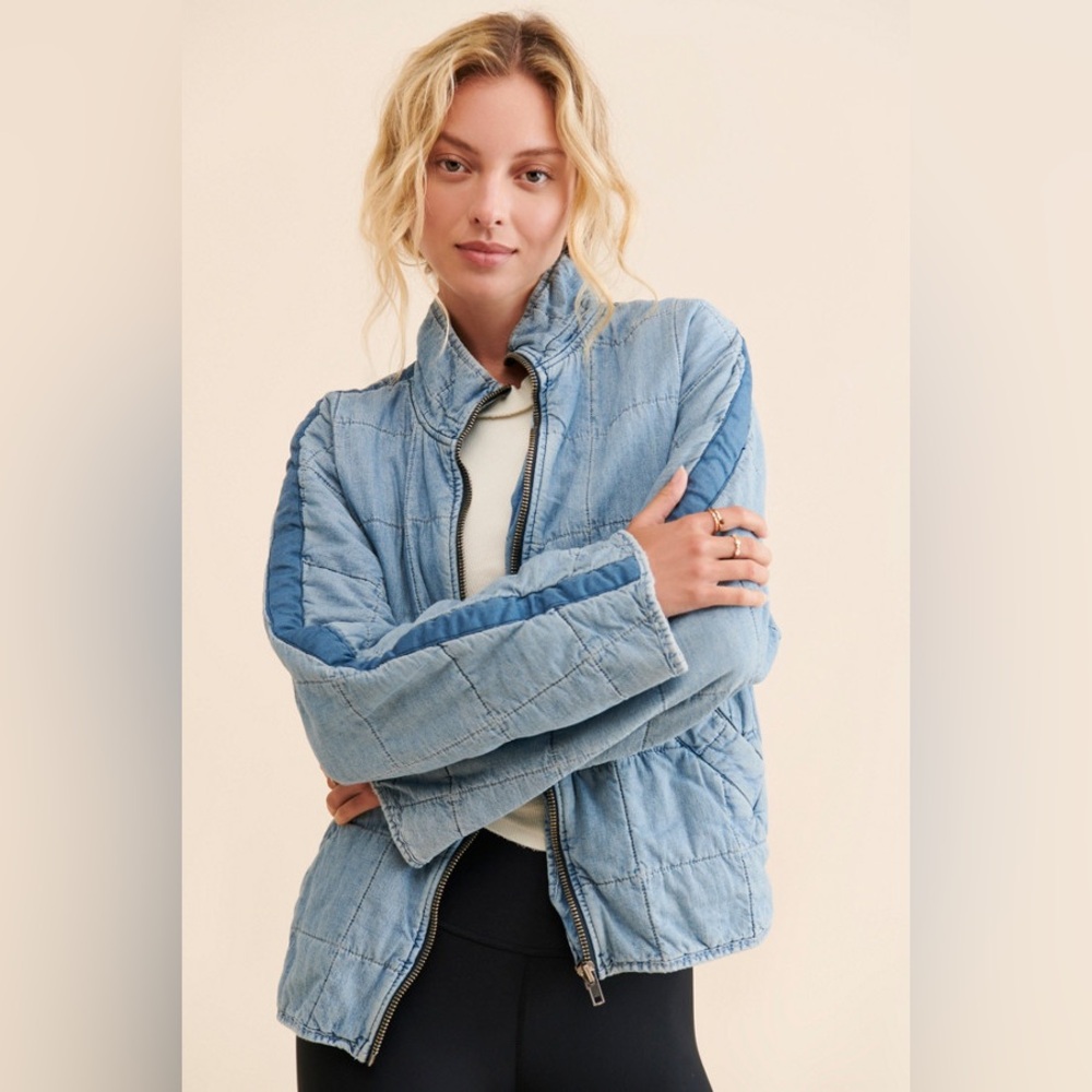 FREE PEOPLE Quilted Denim Dolman Jacket Size Small